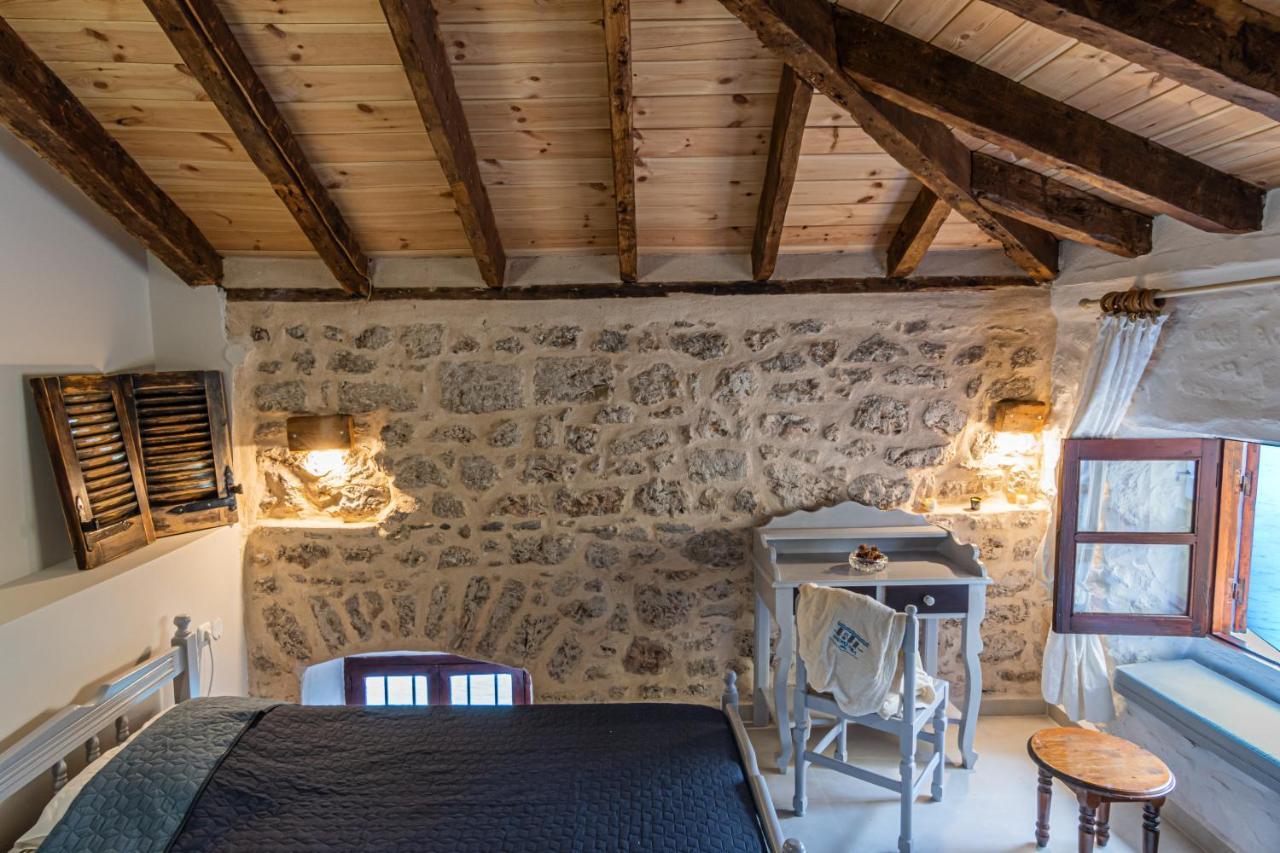 Villa Electra Chalki Town エクステリア 写真